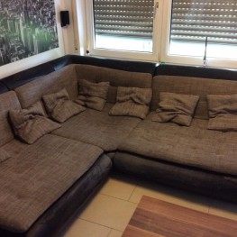 Couch / Sofa 