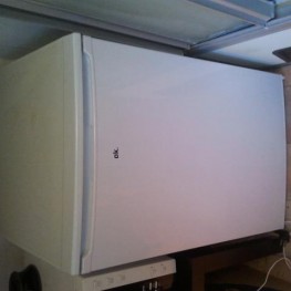 Kühlschrank, funktionsfähig