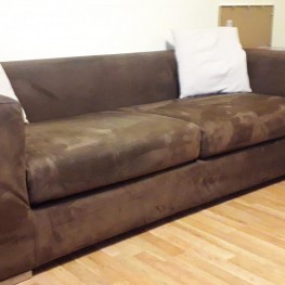 Reserviert Große gemütliche Couch - Wildlederoptik - Schlafcouch zu verschenken 1