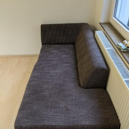 graues Sofa zu verschenken 1