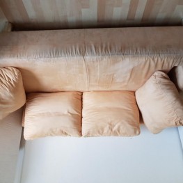 gemütliche Couch zu verschenken 