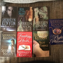 Sherrilyn Kenyon "Dark Hunters" Bücher