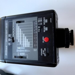 Nikon Blitzlicht speedlight SB-20 inkl Tasche 1