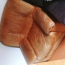Schrank, Couch und Sessel zu verschenken 2