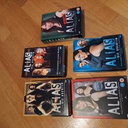 TV Serien (DVD, Blu Rays, größtenteils Englisch)