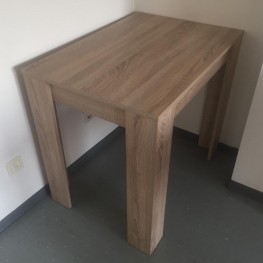 rechteckiger Holztisch (86*60*76cm) in sehr gutem Zustand