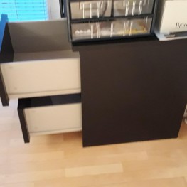 zwei kleine Ikea Schubladenschränke / Kommoden, schwarz