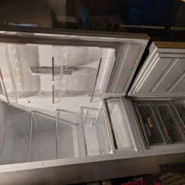 Kühlschrank  1