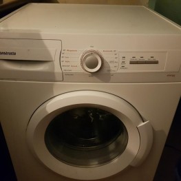 Waschmaschine; 1,5 Jahre jung