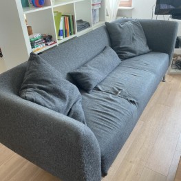 Sofa in grau 
