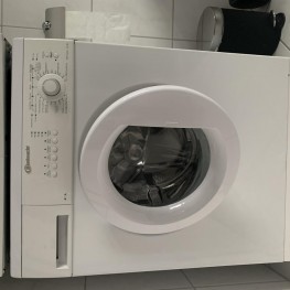 Bauknecht Waschmaschine, bei der Service Anzeige blinkt