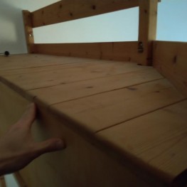 Hochbett für eine Matratze von 140x200 cm. 2