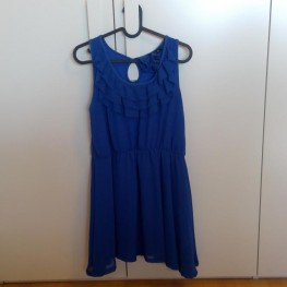 Blaues Kleid