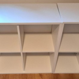 Würfelregale von Ikea in weiß