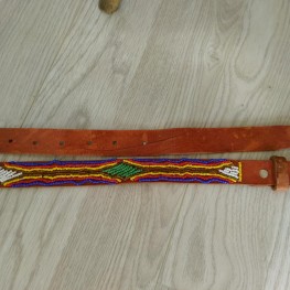 Ledergürtel, Folkloreoptik (Perlchen), ca 100cm