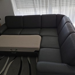 Kunstleder Couch zu verschenken  1