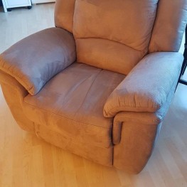 Sessel und 3-Sitzer Couch