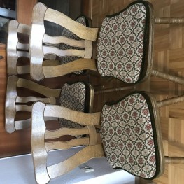 Küchentisch (ausziehbar) mit 4 Stühlen 1