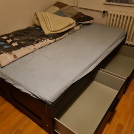 Doppelbett mit Schubladen 1