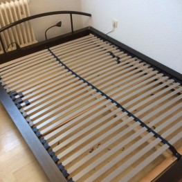 Bett im Futon-Stil (140 x 200 cm), Rollrost, mit oder ohne Matratze 1