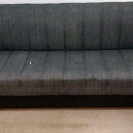 Sofa come bed gray and black colour