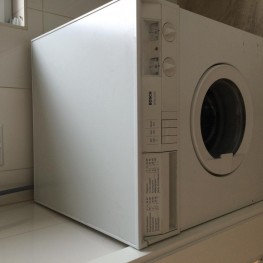 Bosch Waschmaschine WFM 2030 zu verschenken 