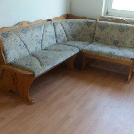 TABLE , BED, SOFA FOR FREE (FREI)