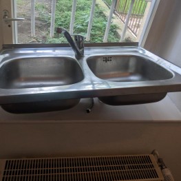Kitchen sink / Spüle 