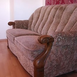 antik (aussehendes) Sofa zu verschenken! 2