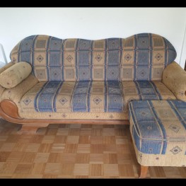 3-Sitzer Sofa/Couch mit Hocker