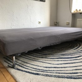 Schlafcouch und Fußteil/Sessel (klappbar) 2