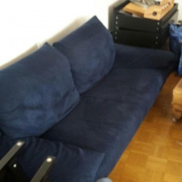Blaue Rolf Benz Couch zu verschenken 1
