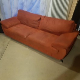 Sofa/ Dreisitzer/ Sitzgarnitur  1