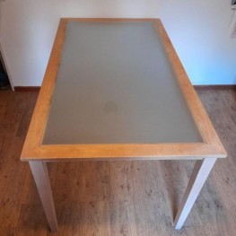Esstisch / Küchentisch mit herausnehmbarer Glasplatte ohne Stühle 