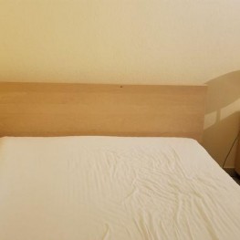 Bett "Malm" von Ikea 