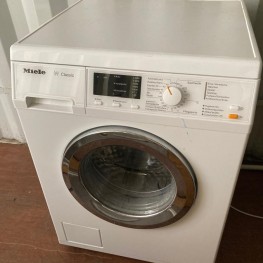 Waschmaschine 1