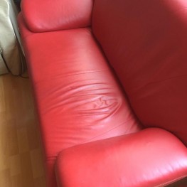 Rotes Sofa in Köln abzugeben 1