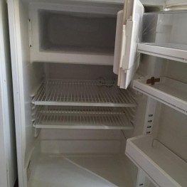 Liebherr Kühlschrank an Selbstabholer zu verschenken