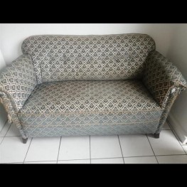 Sofa / Zweisitzer